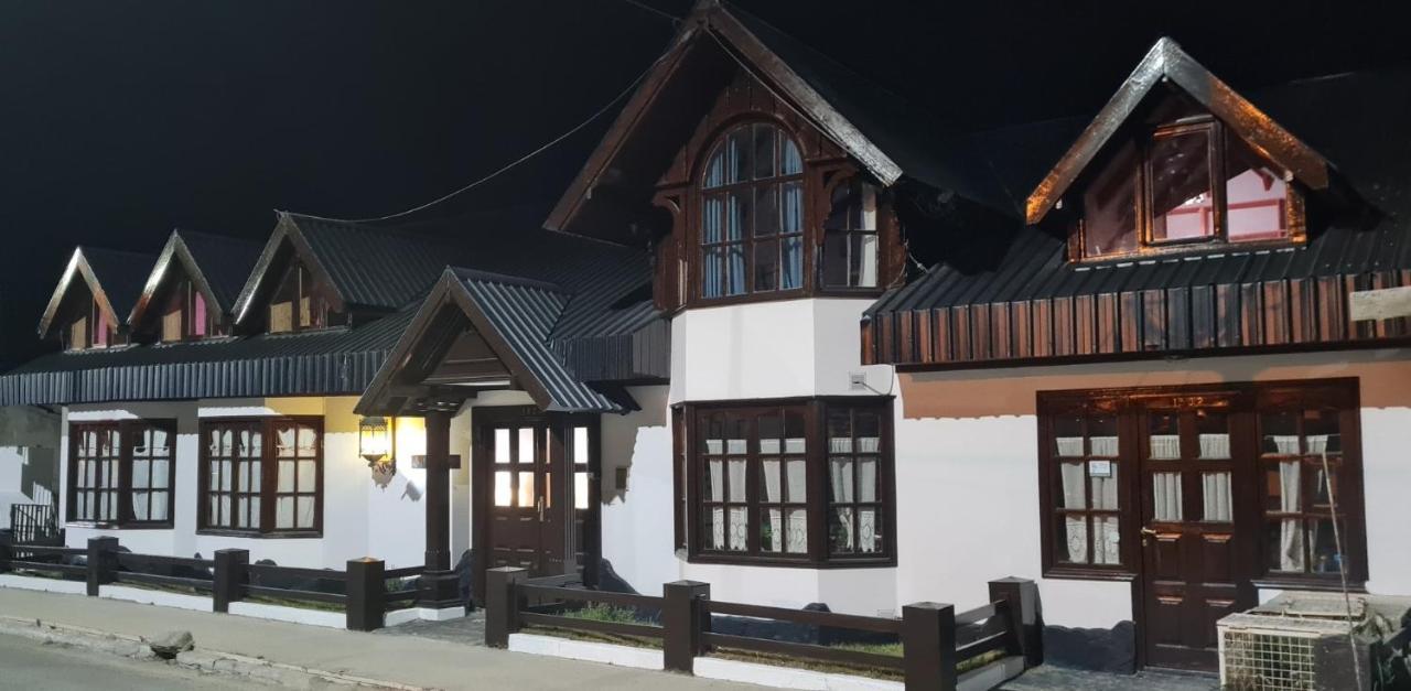 Flor Austral Hotel Ushuaia Bagian luar foto